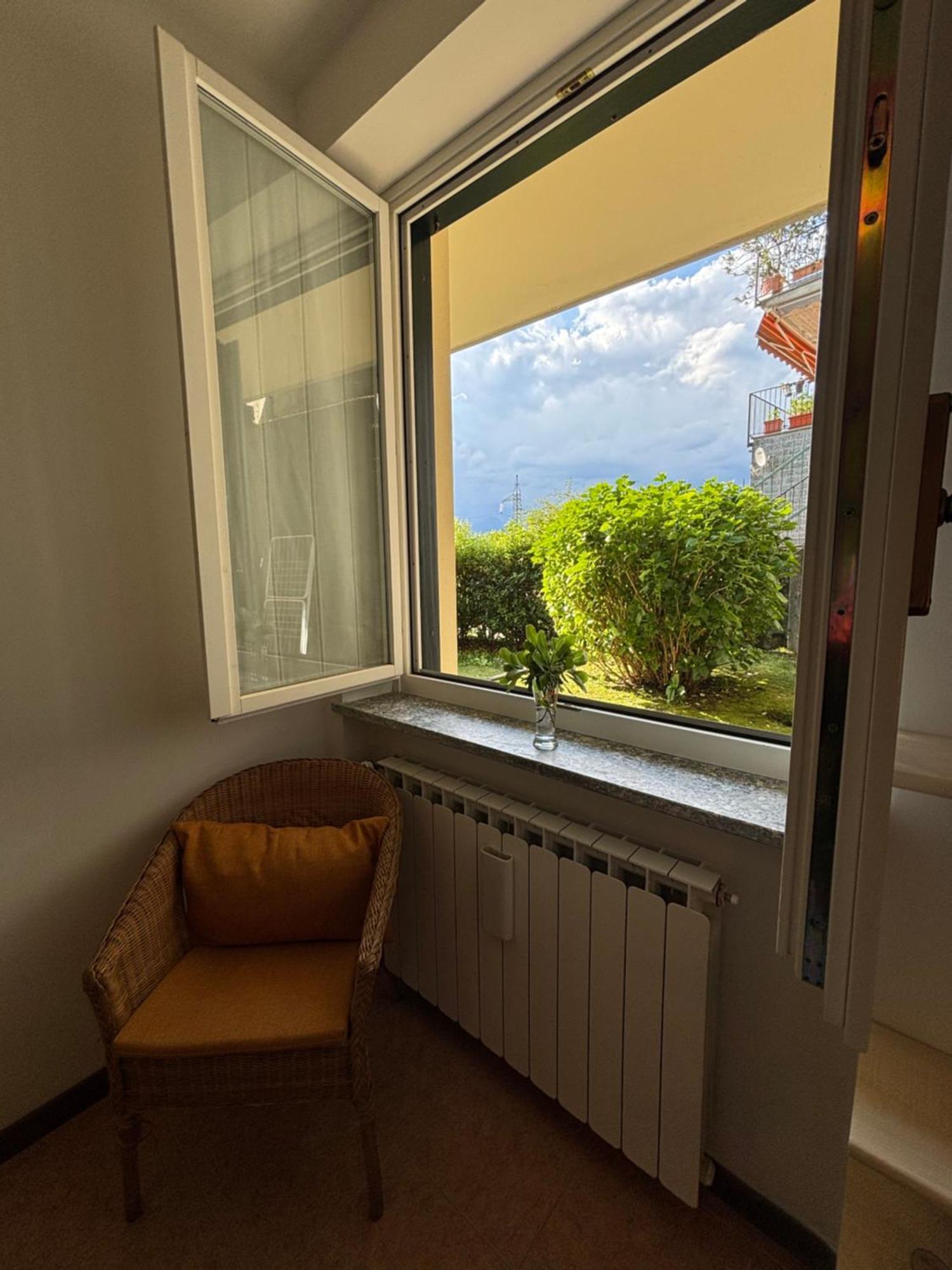 Ortensia Lake Como - Perfect For Couple And Pets 바레나 외부 사진